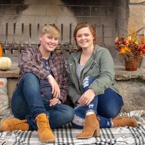 Meet your Posher, Eva